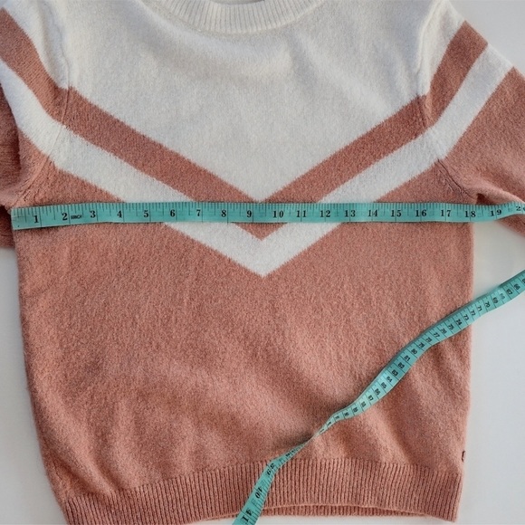 ROXY💜Requiem Mood Colorblock Sweater Small - Picture 10 of 11